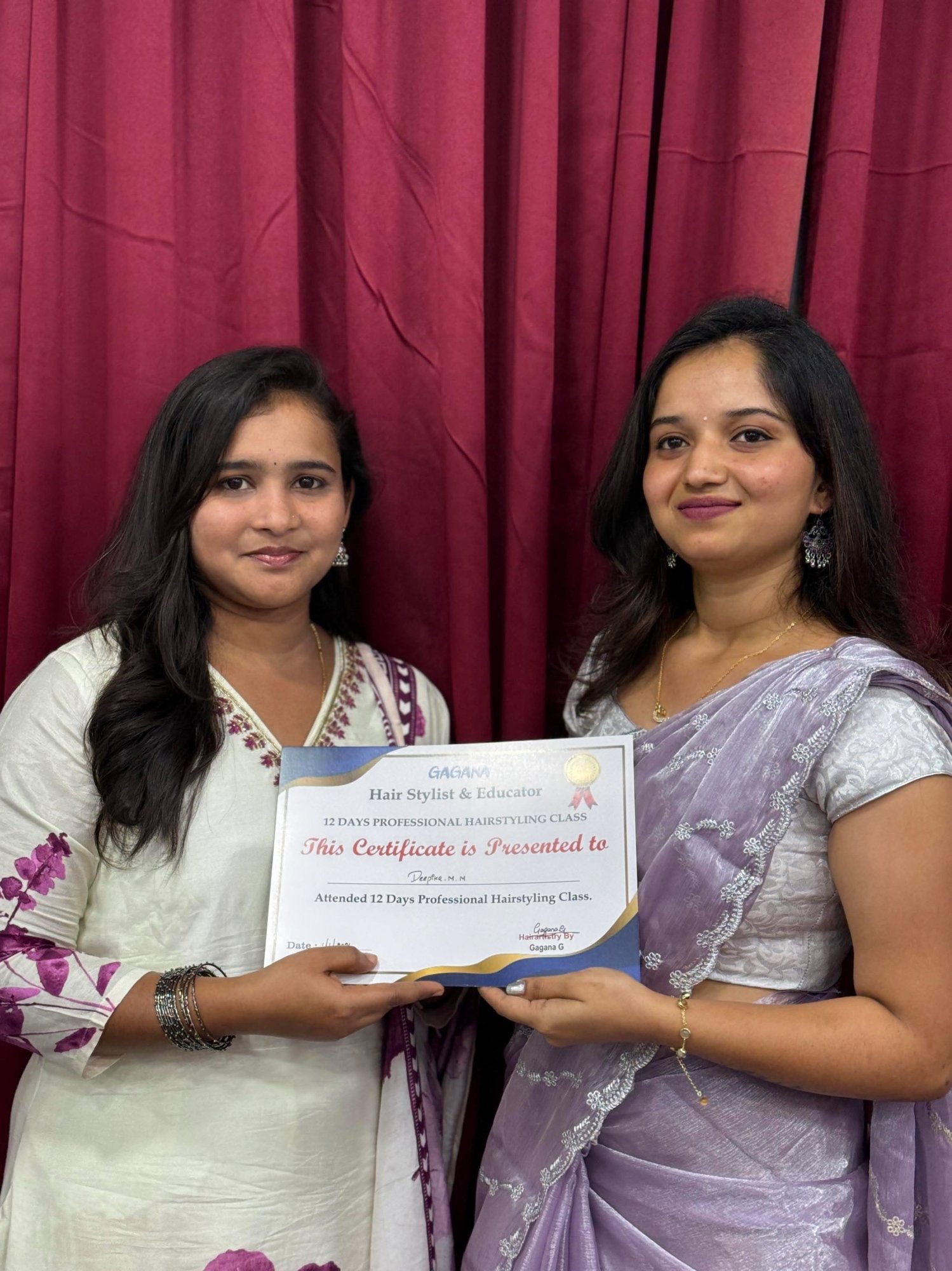 Krupa Makeovers - Professional Hairstyling Certificate